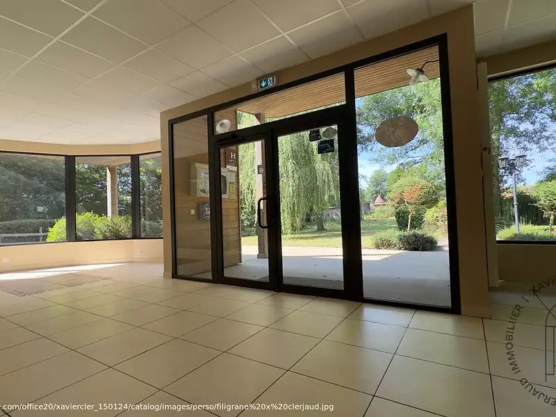 Immeuble, 412,59 m²