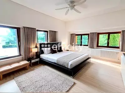 Maison, 190 m²