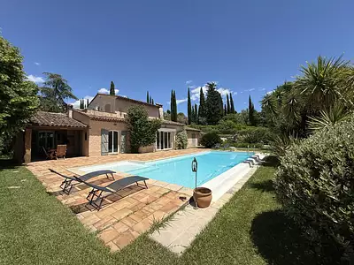 Maison, 194 m²