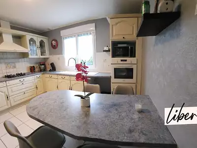 Maison, 167 m²