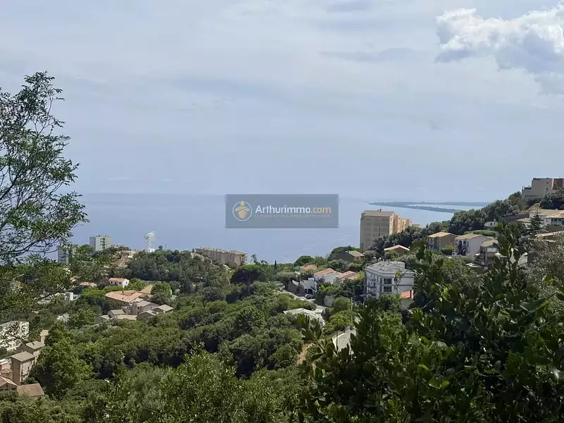 Maison, 141 m²