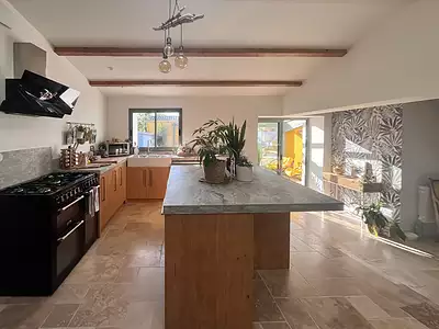 Maison, 210 m²