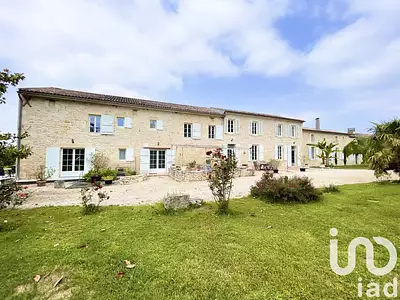 Maison, 540 m²