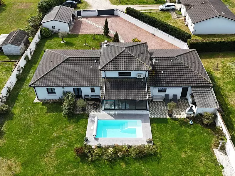 Maison, 185 m²