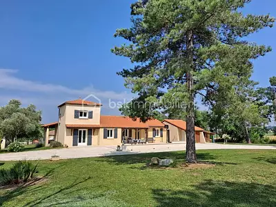 Maison, 136 m²