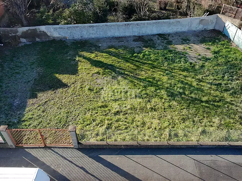 Terrain, 459 m²