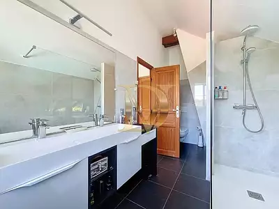Maison, 350 m²