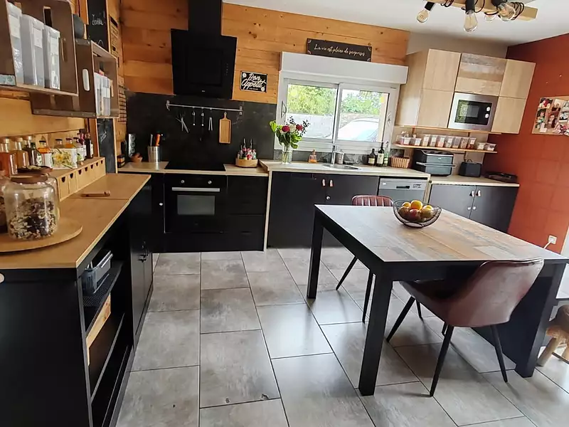 Maison, 148 m²