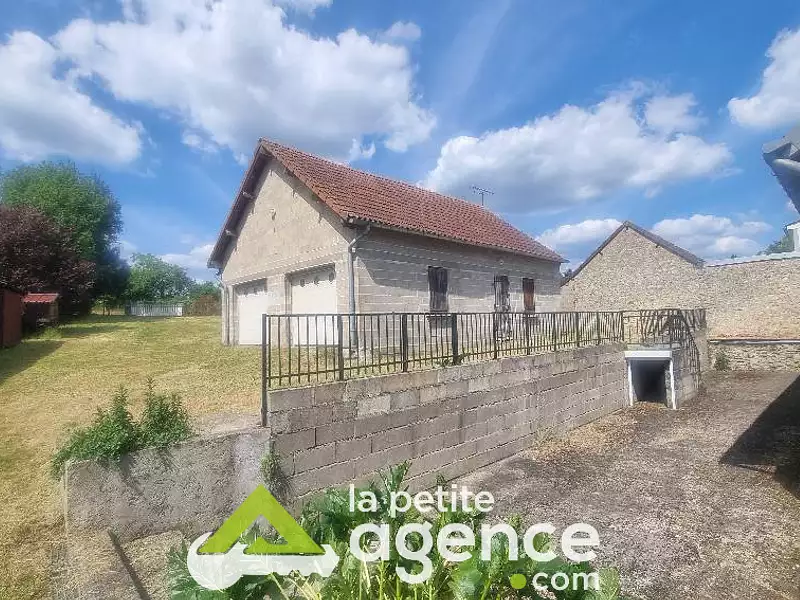 Maison, 180 m²