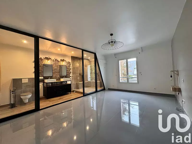 Maison, 307 m²