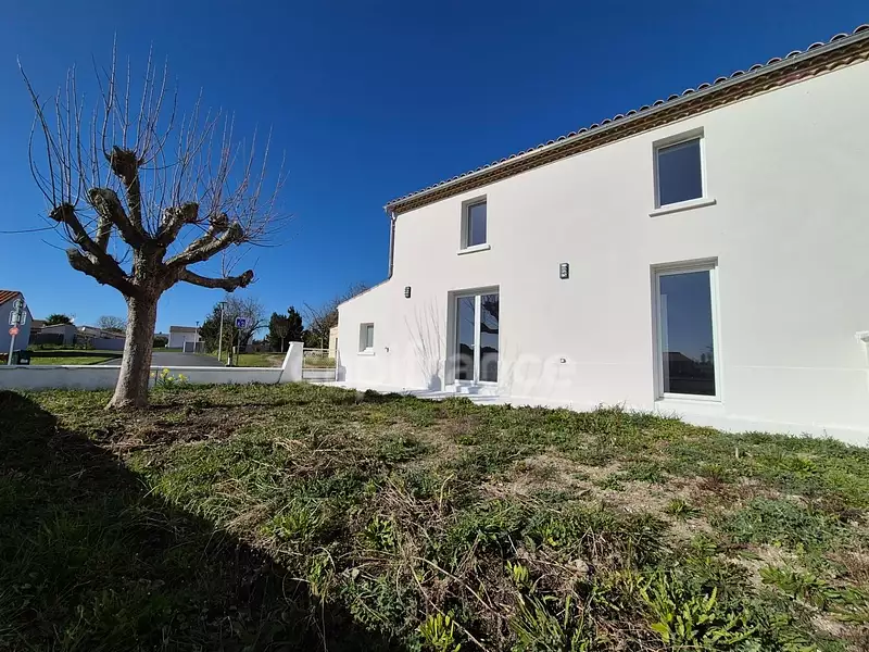 Maison, 155 m²