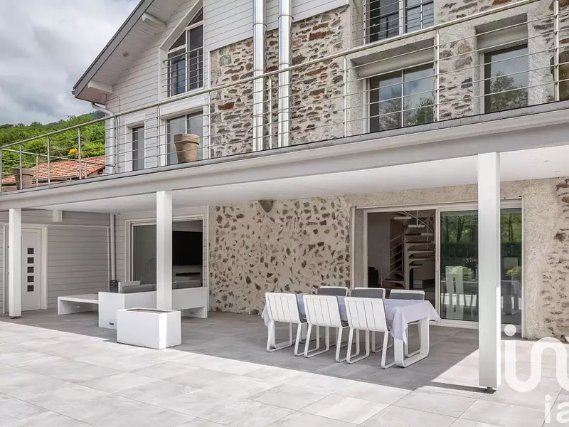 Maison, 249 m²