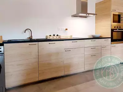 Immeuble, 300 m²