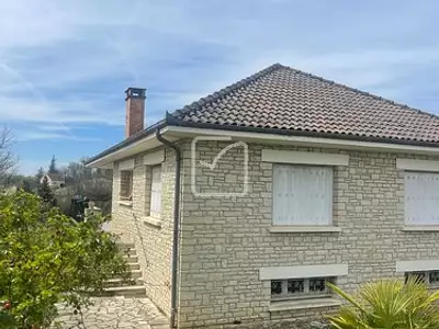 Maison, 145 m²