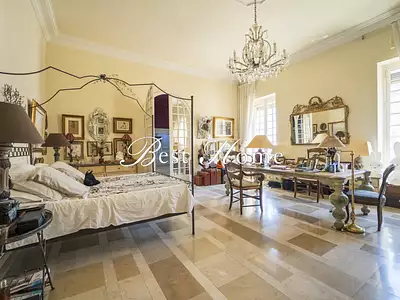Appartement, 283 m²