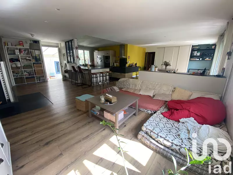 Maison, 163 m²