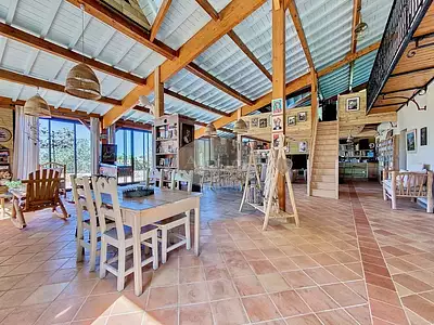 Maison, 1 000 m²