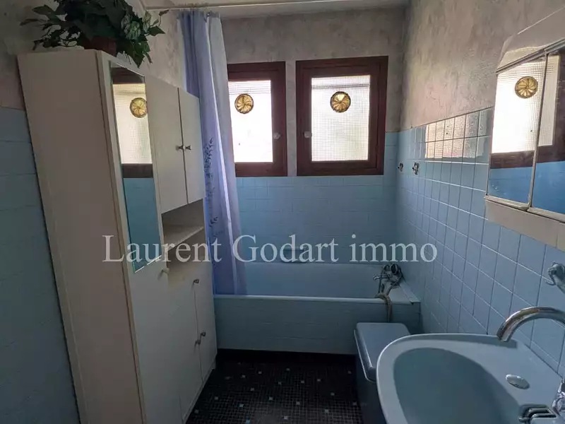 Maison, 175 m²