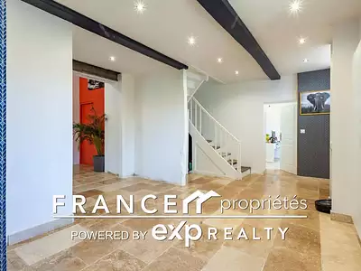 Maison, 283 m²