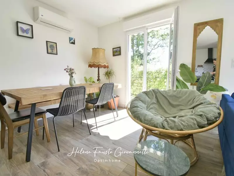Maison, 93 m²