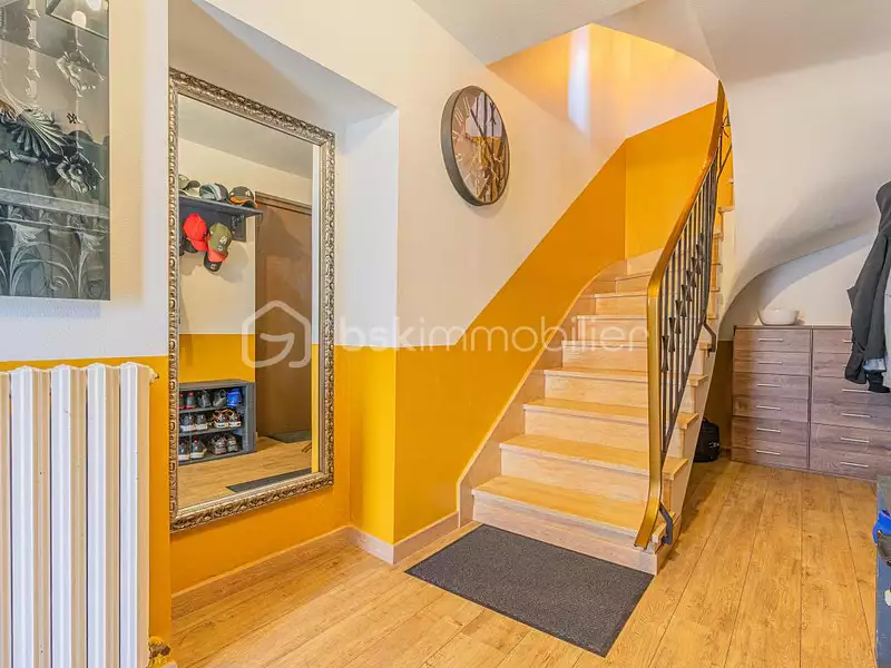 Maison, 167 m²