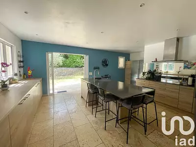 Maison, 254 m²