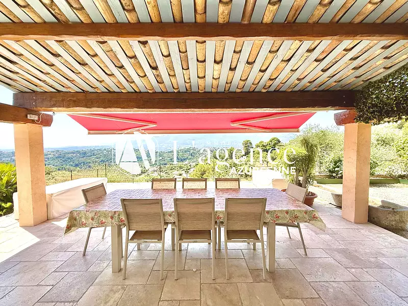 Maison, 230 m²