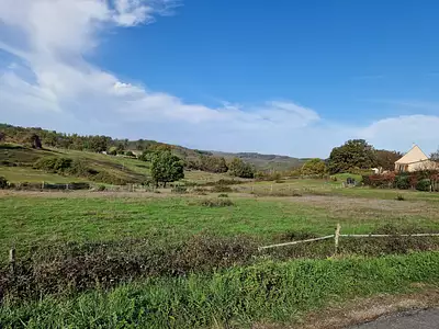 Terrain, 1 296 m²