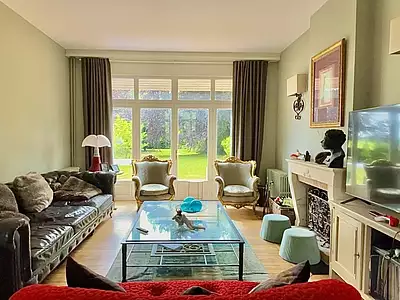 Maison, 248 m²