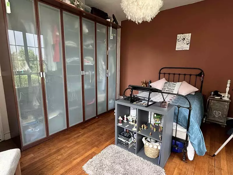 Maison, 166 m²
