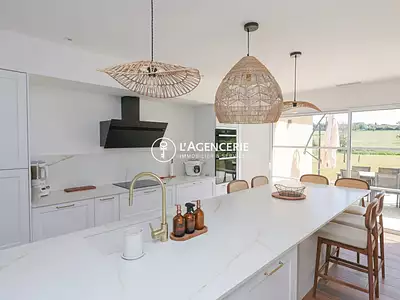 Maison, 162 m²