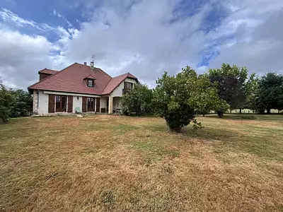 Maison, 280 m²