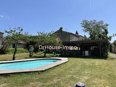 Maison, 213 m²