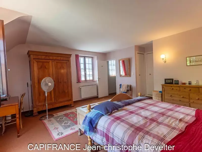 Maison, 250 m²