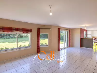 Maison, 132 m²