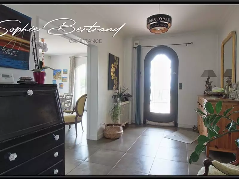 Maison, 236 m²