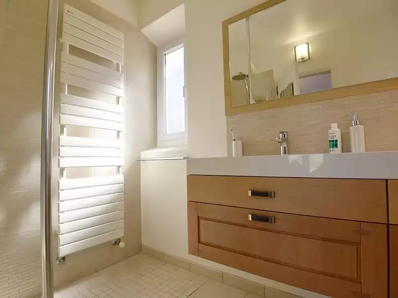 Maison, 200 m²