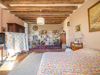 Maison, 303 m²