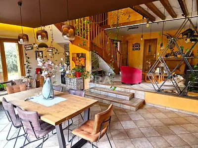 Maison, 230 m²