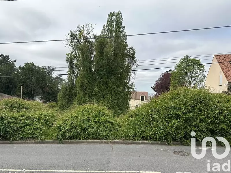 Terrain, 653 m²