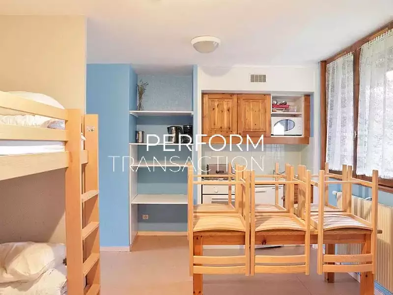 Maison, 600 m²