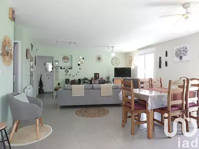 Maison, 83 m²