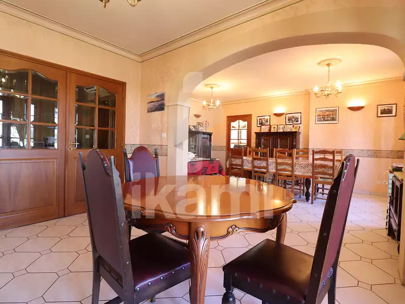Maison, 200,9 m²