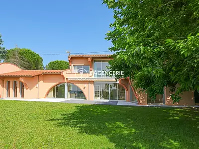 Maison, 172 m²