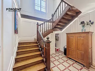 Maison, 380 m²