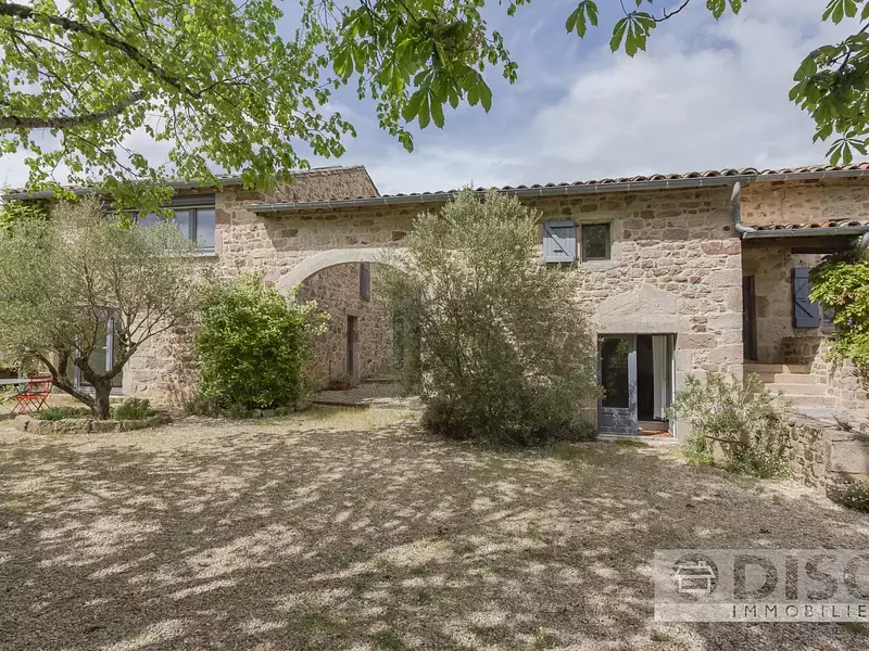 Maison, 272 m²
