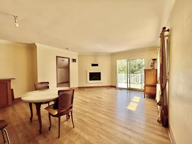 Maison, 93 m²