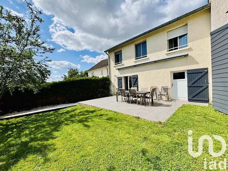Maison, 121 m²