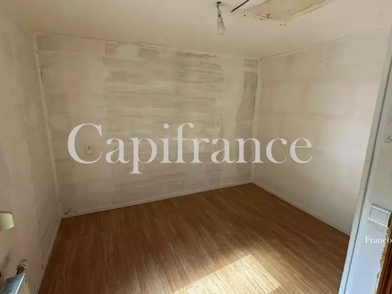 Maison, 176 m²