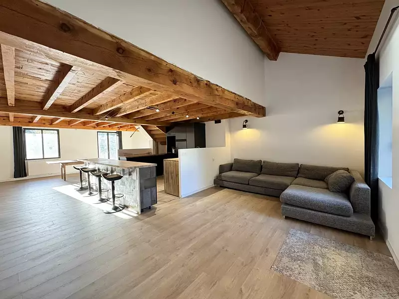 Maison, 275 m²